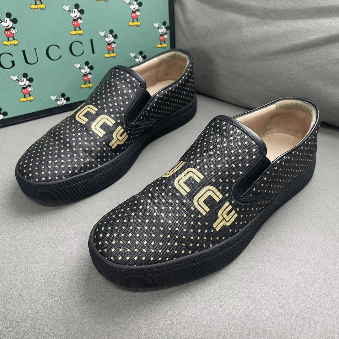 GUCCI/古驰黑色星星满印时尚百搭夏季潮流一脚蹬 39.5码/福利款