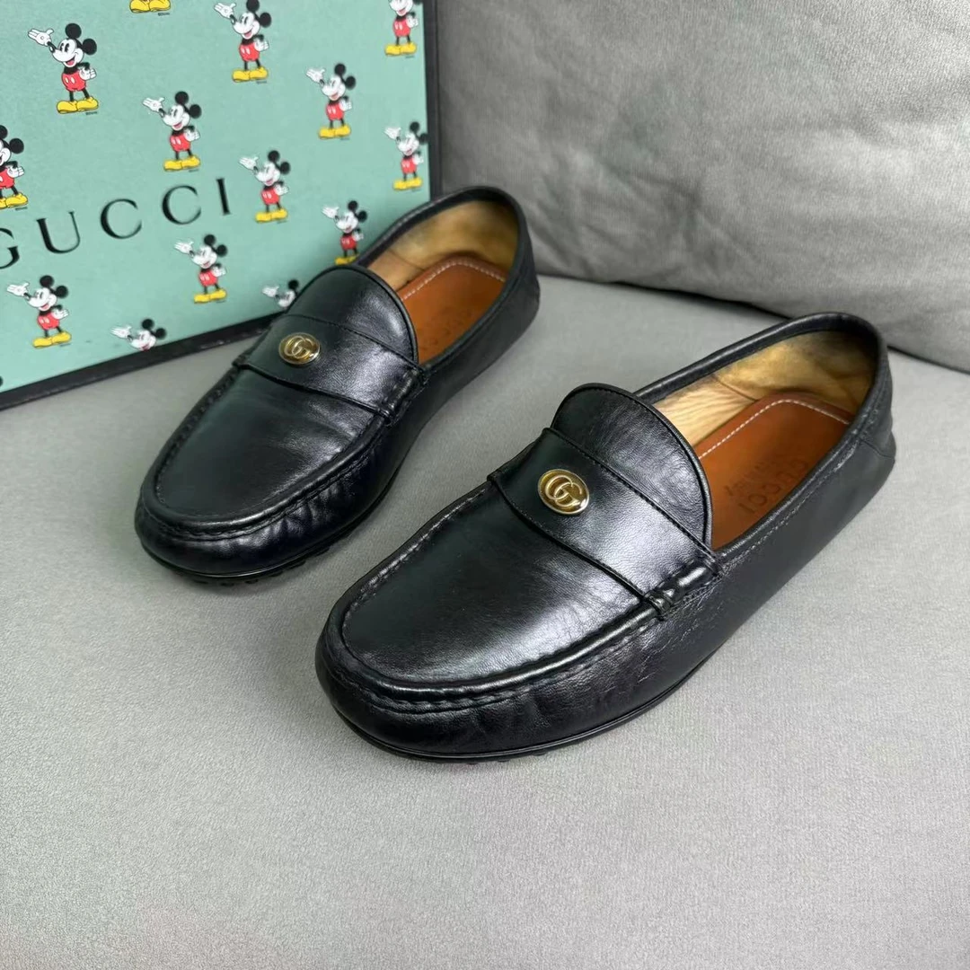 GUCCI/古驰男士时尚百搭黑色双G豆豆鞋 40.5码/95新