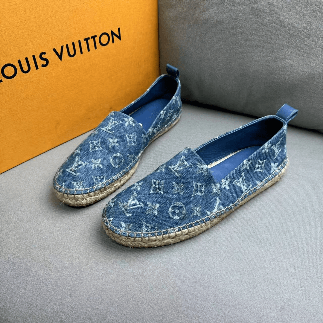 LouisVuitton/路易威登蓝色老花满印帆布透气渔夫鞋 39码/96新