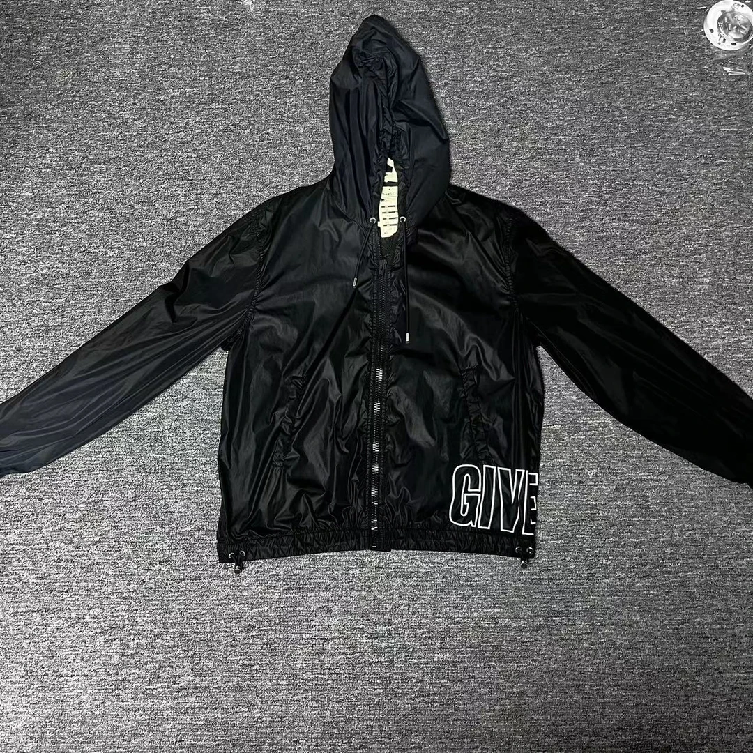 【聚星甄选】Givenchy/纪梵希男士黑色休闲连帽冲锋衣 56码 jxsc137
