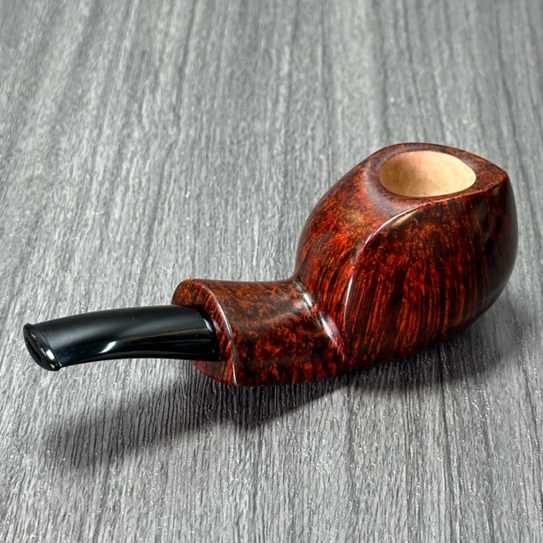 立陶宛帕维尔烟斗切线河豚斗光面叼斗石楠木手工斗医生徒弟进口斗