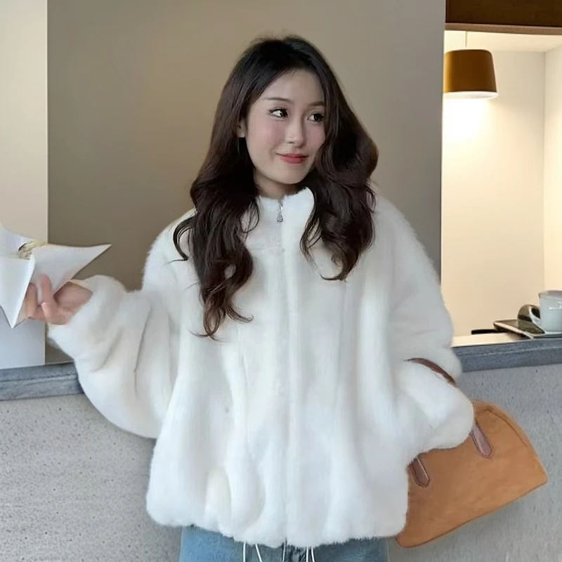 新款冬季时尚连帽高端女士慵懒风保暖气质休闲冬季毛毛外套24888