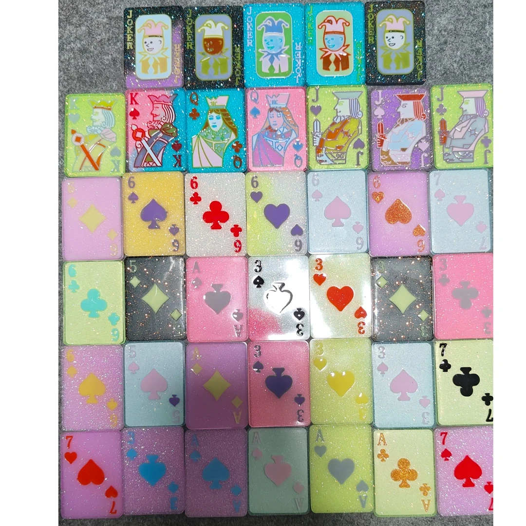 《主播代拆》滴胶扑克摆件挂件潮玩