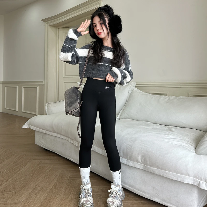 2024新款春秋款女童中大童休闲时尚秋季儿童洋气外穿百搭瑜伽裤