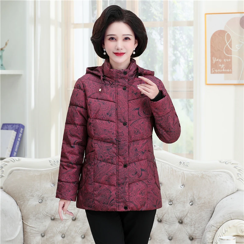 奶奶装冬装羽绒服女短款加厚老年人女冬季新款鸭绒妈妈装宽松外套