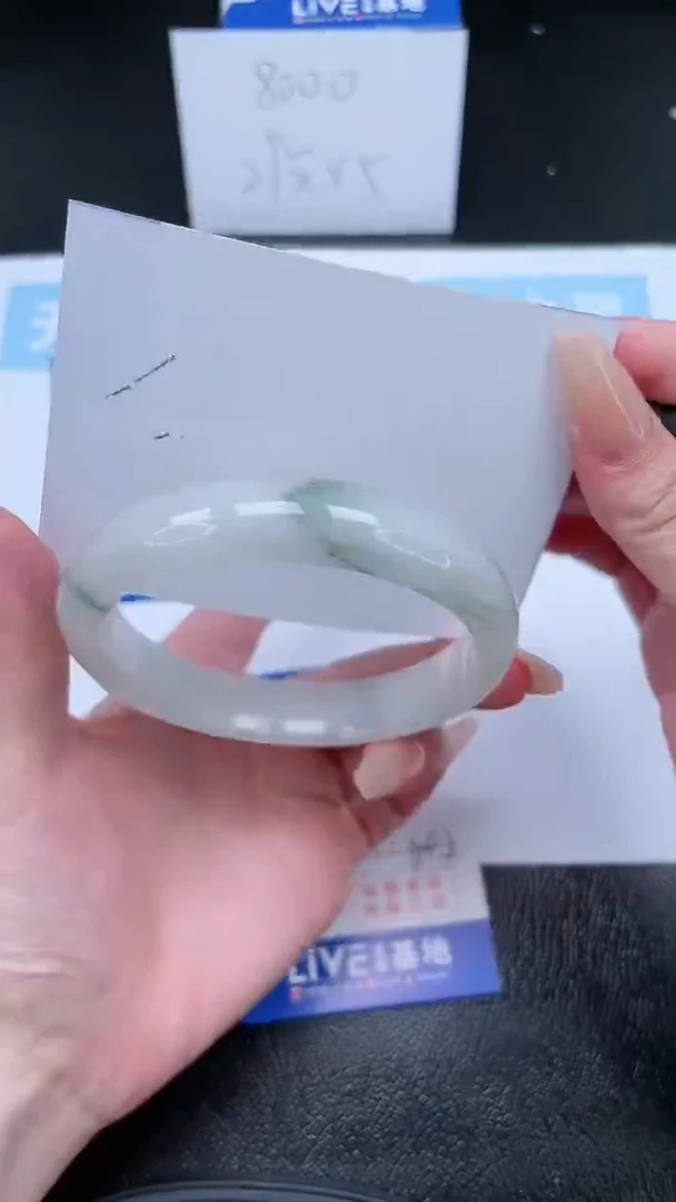 【闪购商品】石英质玉手镯未镶嵌T143-64.2