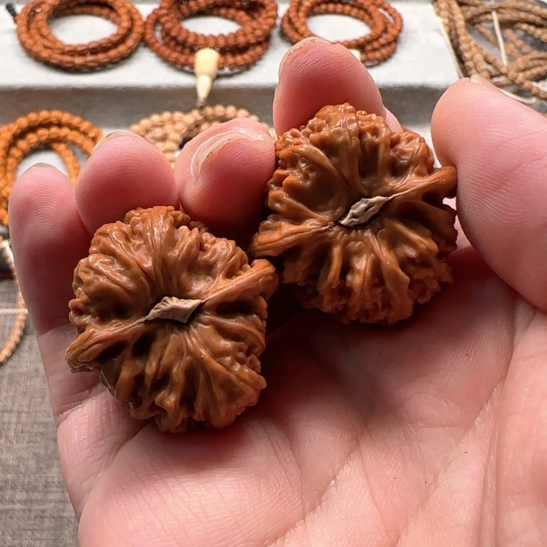 柏香籽/百香籽吊坠东****）