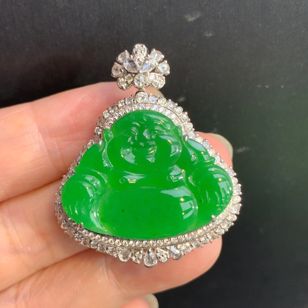 翡翠颈饰18K金镶嵌翡翠