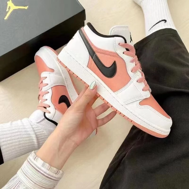 Nike/耐克Air Jordan 1 Low蜜桃粉AJ1丝绸女子低帮板鞋DM8960-801