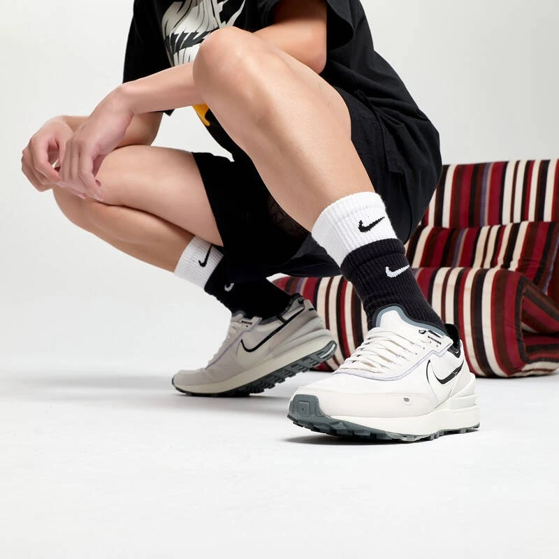 NIKE/耐克Waffle One小sacai复古运动休闲华夫跑步鞋男DO9782-001