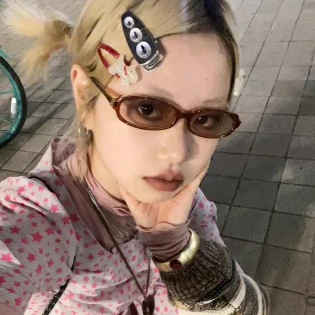 404的店Y2K小框方圆墨镜凹造型千禧年代QQ时尚太阳眼镜小众审美女
