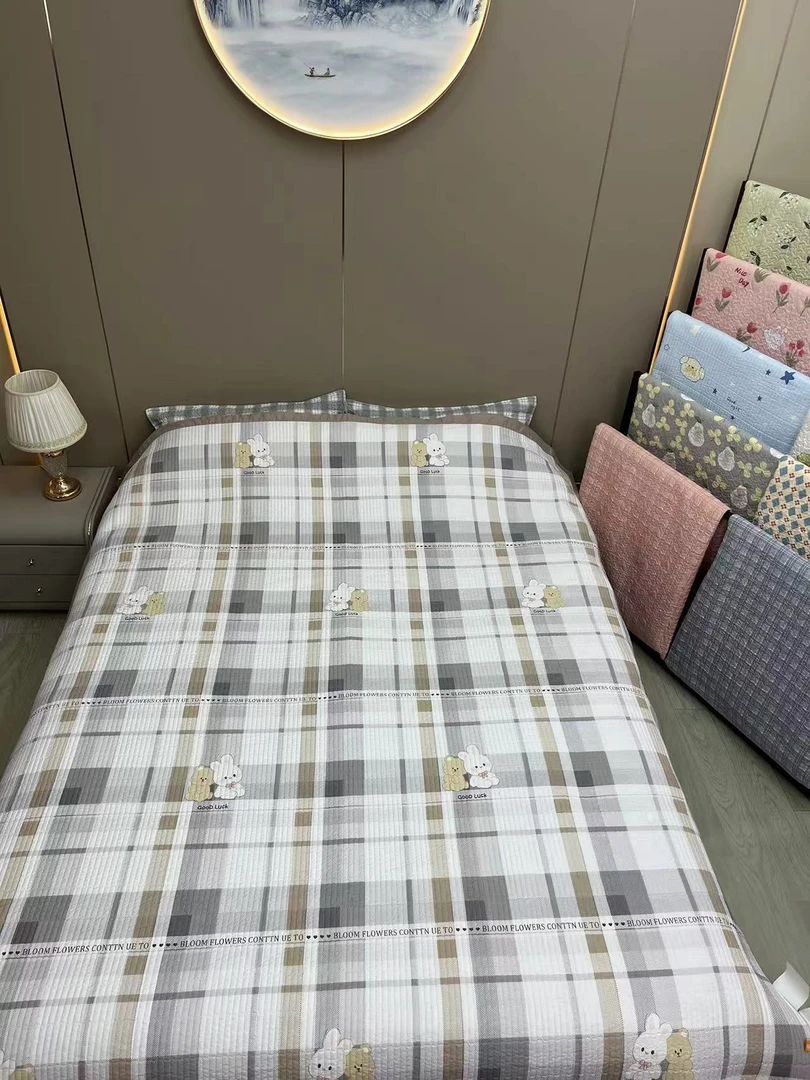 【格子兔】绗缝床盖多功能大床透气榻榻米床单加厚夹棉