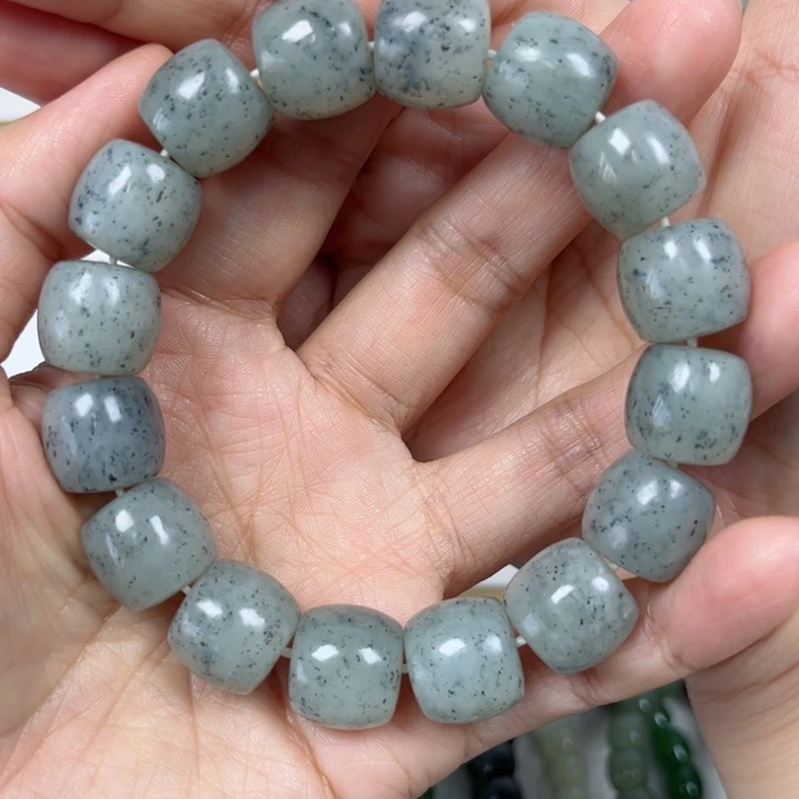 和田玉手链未镶嵌卡14直切