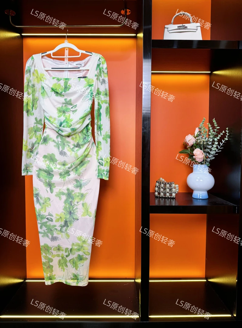 法式绿色春夏新款洋气网纱长袖气质收腰修身方领开叉连衣裙16445