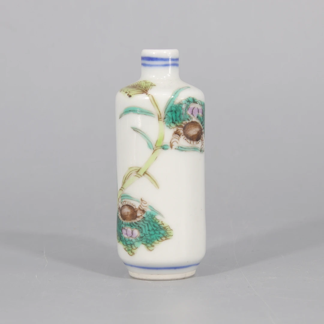 粉彩二甲传胪纹鼻烟壶  HK30002