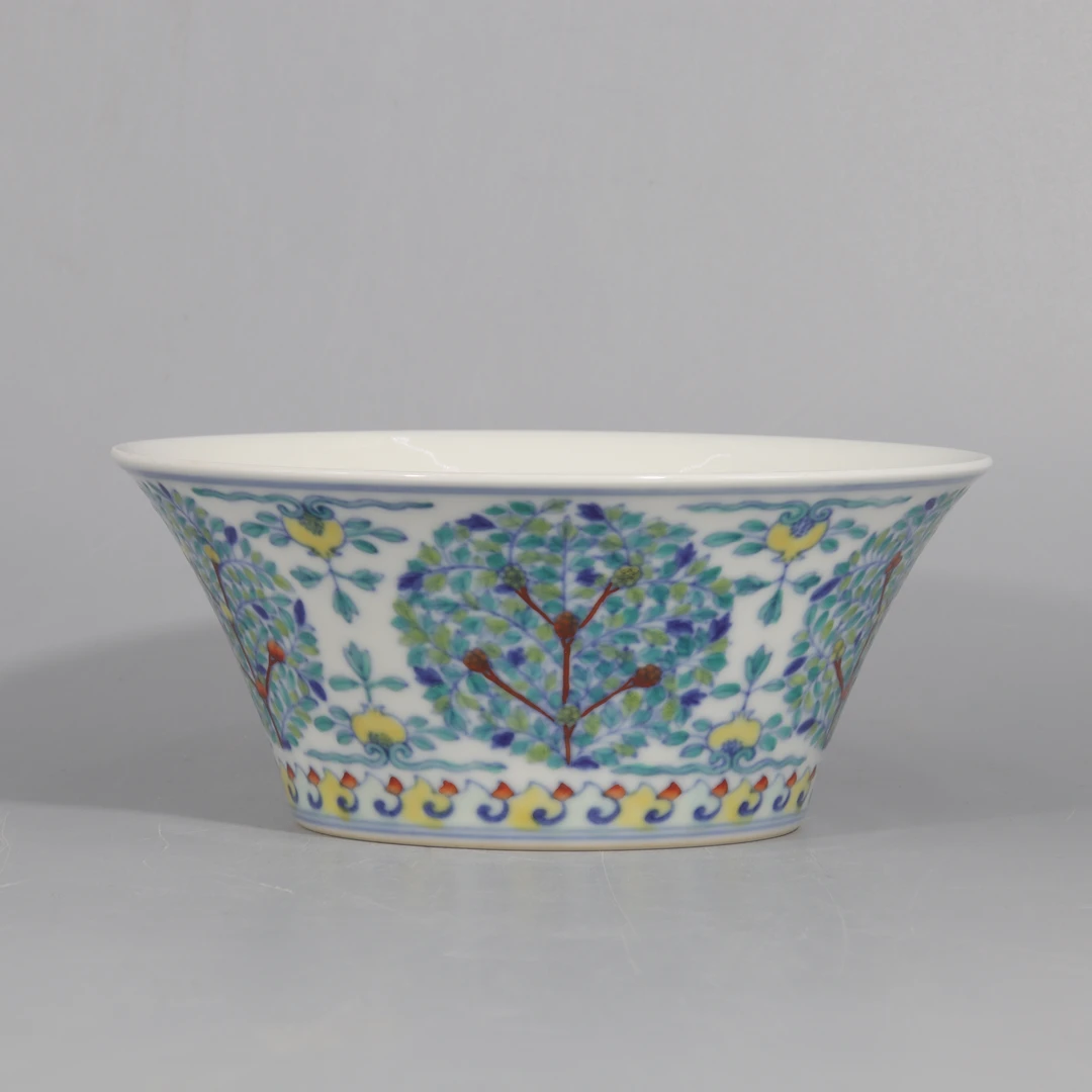 斗彩花卉纹马蹄碗    H405-074