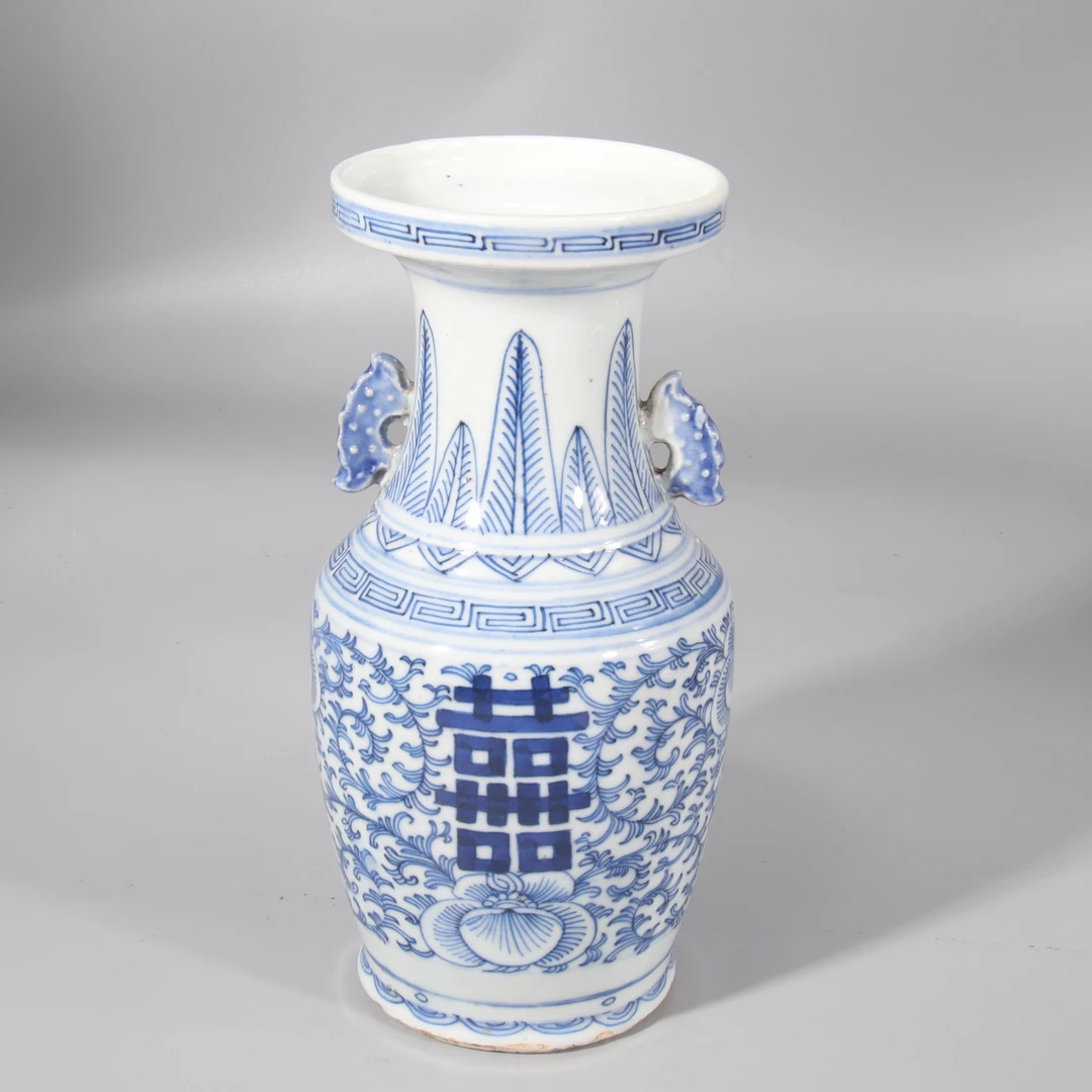 青花花卉纹盘口瓶   H406-196