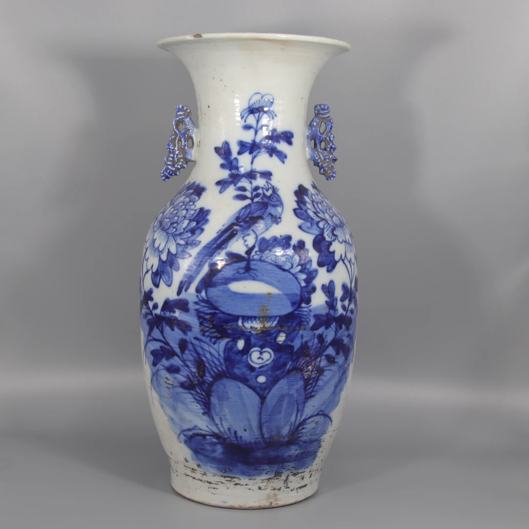 青花锦鸡牡丹纹双耳瓶    H402-215