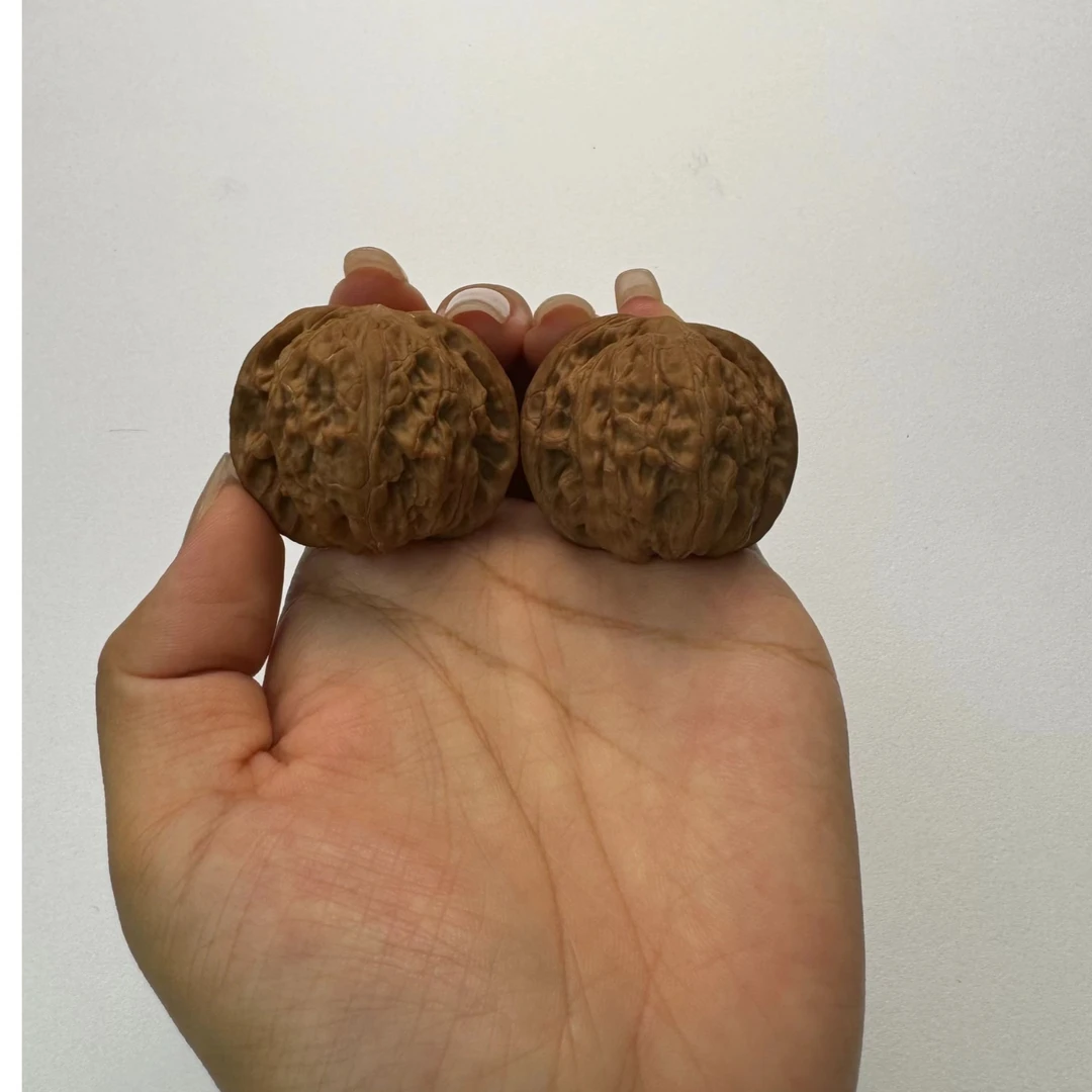 老孙家文玩核桃精品手把件野生京八对虎头三棱鸡心