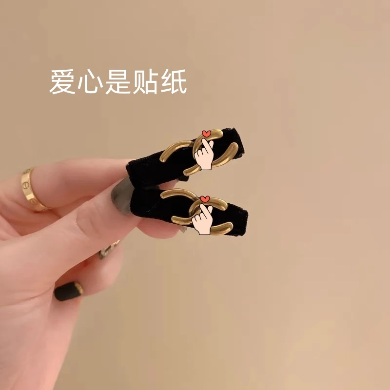 大牌风高级感黑色鸭嘴夹两侧八字刘海发夹女金属夹子刘海夹子可爱