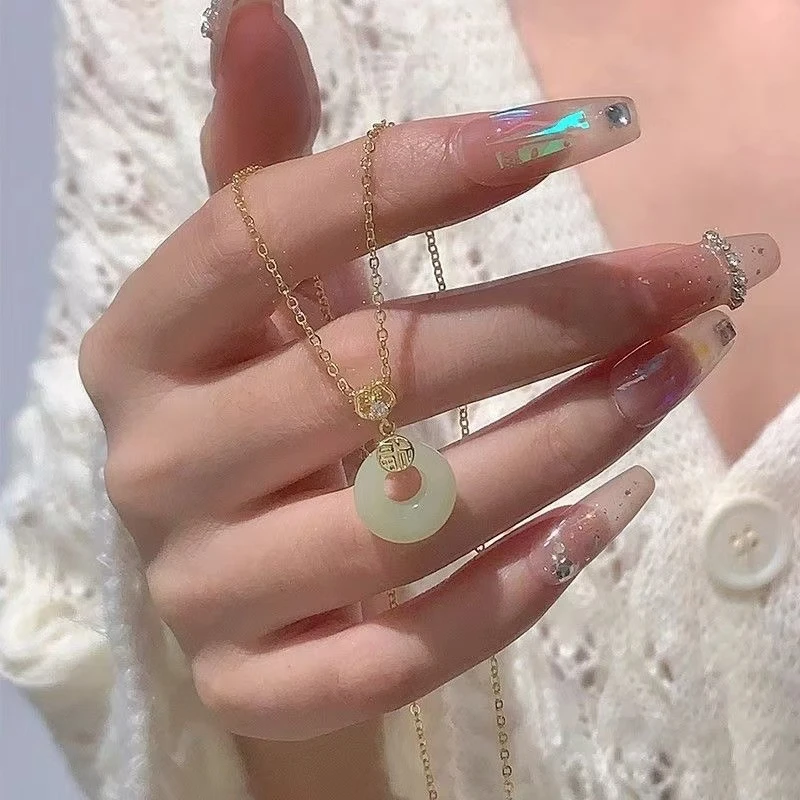 GEFFETA/格菲塔 女款轻奢小众设计项链高级感气质吊坠