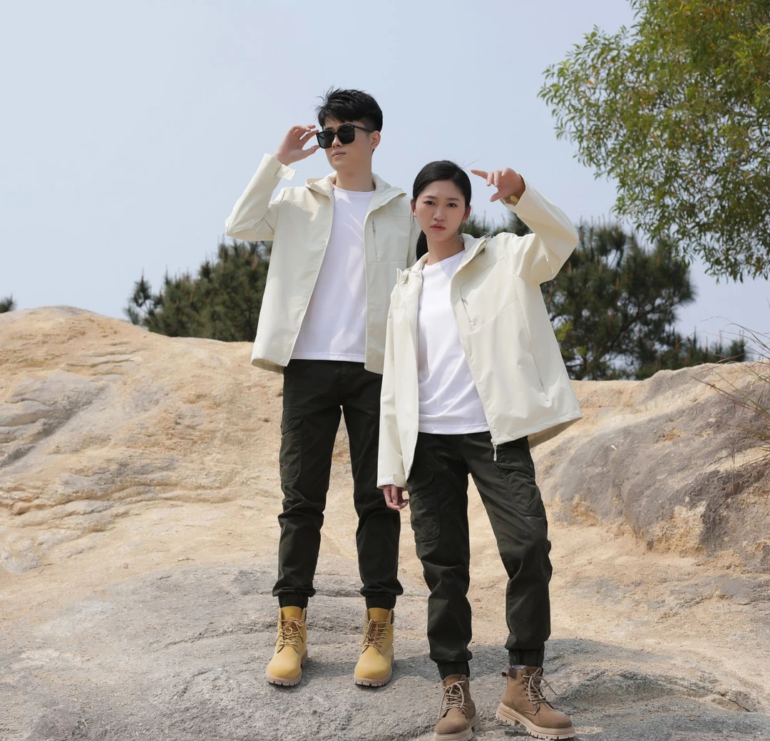 秋冬情侣款户外运动夹克透气透气防风登山保暖休闲薄款透气