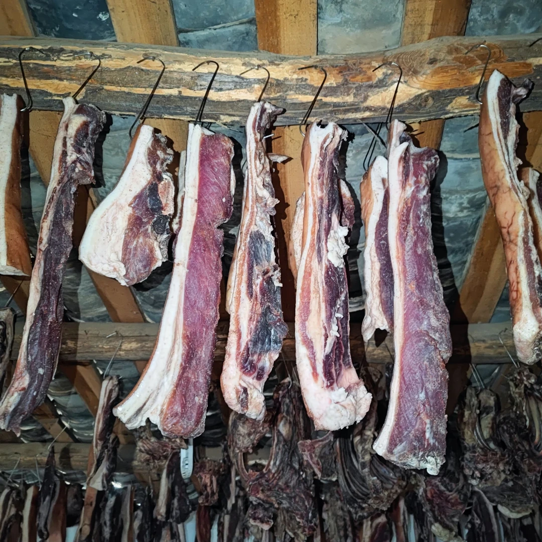 大凉山土猪风干腊肉