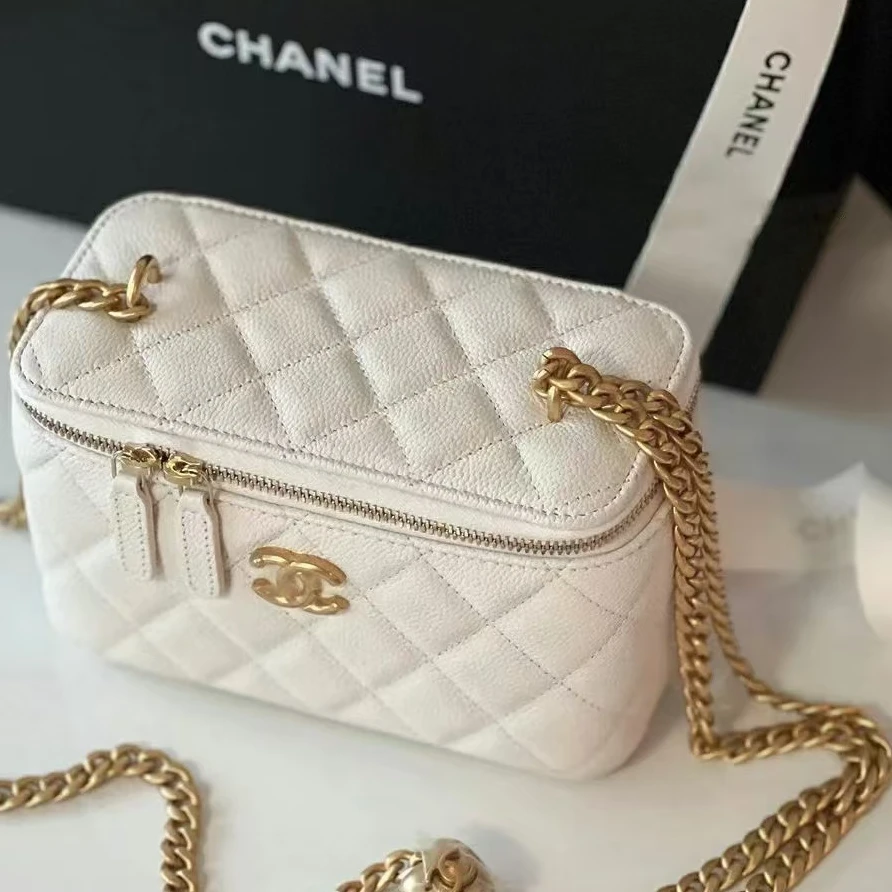 99新 Chanel/香奈儿 HIHI/白金爱心扣调节盒子