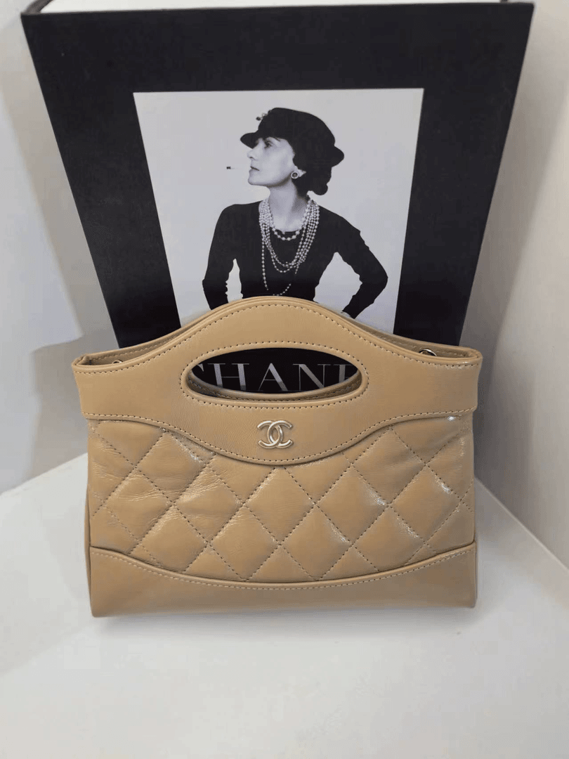 全新未使用 Chanel/香奈儿 HIHIChanel24S奶茶色横版Mini31Bag