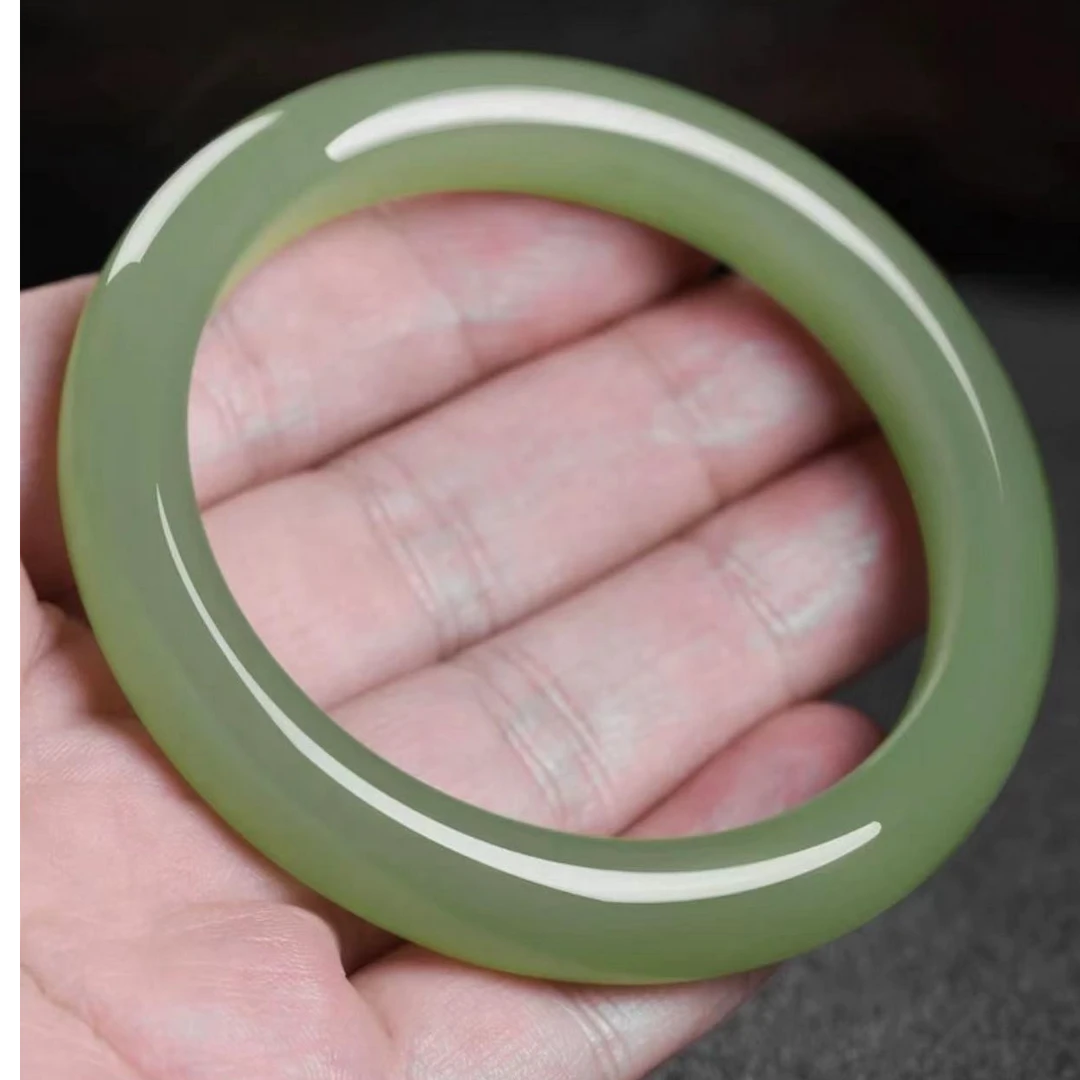 【嘉玉隆珠宝】天然和田玉青海湖水绿手镯