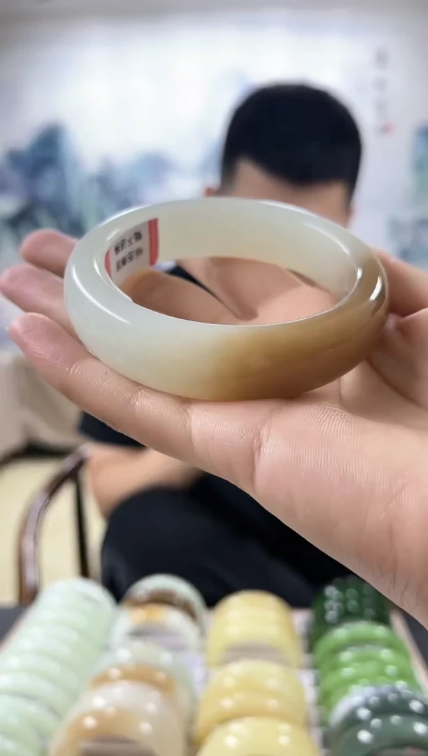 【闪购商品】和田玉手镯未镶嵌58+圈口0500