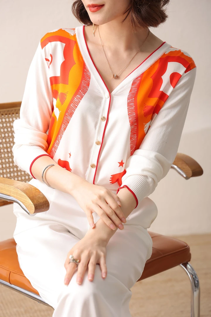 BELISH/碧丽偲D桑蚕丝拼接羊毛长袖V领开衫21607【2024年秋季新品】