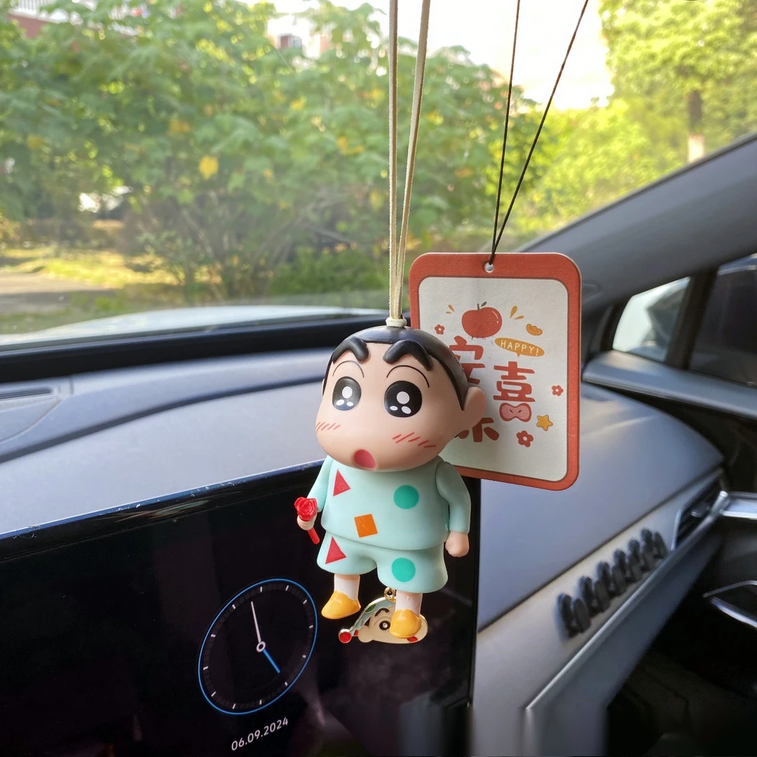 蜡笔小新系列汽车挂件网红新款车载挂饰车上饰品后视镜吊坠