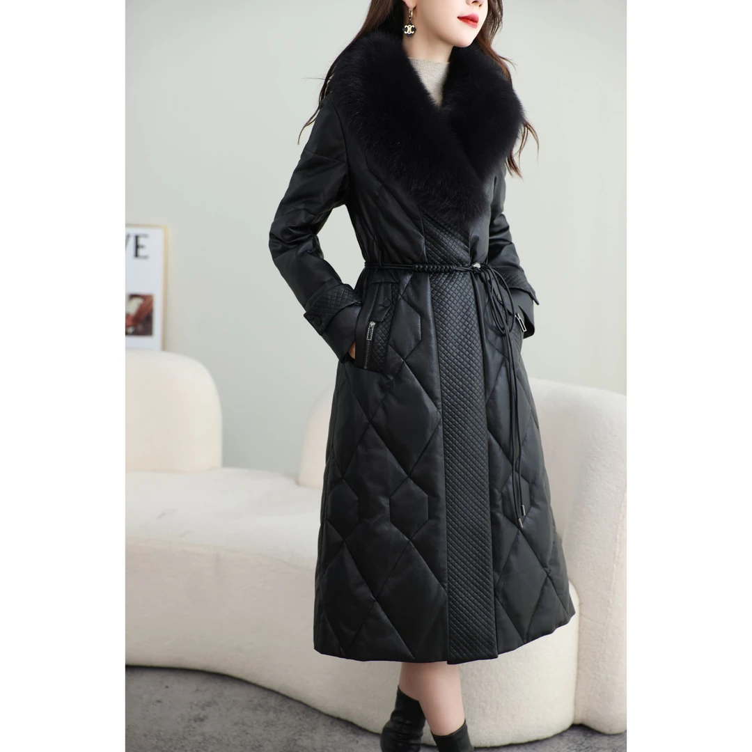 海宁2024新款时尚修身白鹅绒狐狸毛领大长款皮羽绒服1995