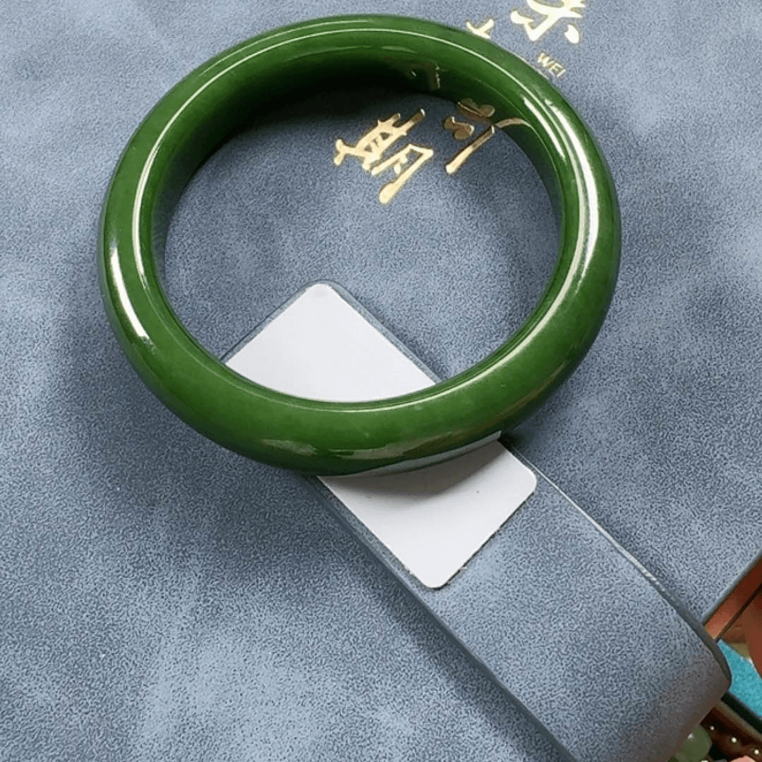 和田玉手镯未镶嵌心****彊