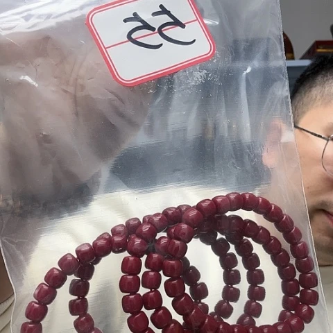 橄榄核核雕工艺品55