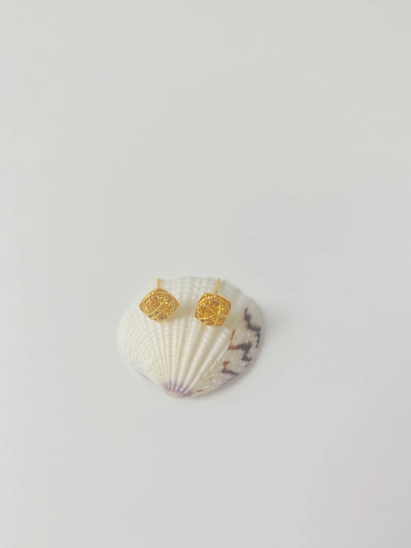 足金999 花丝圆方糖耳钉