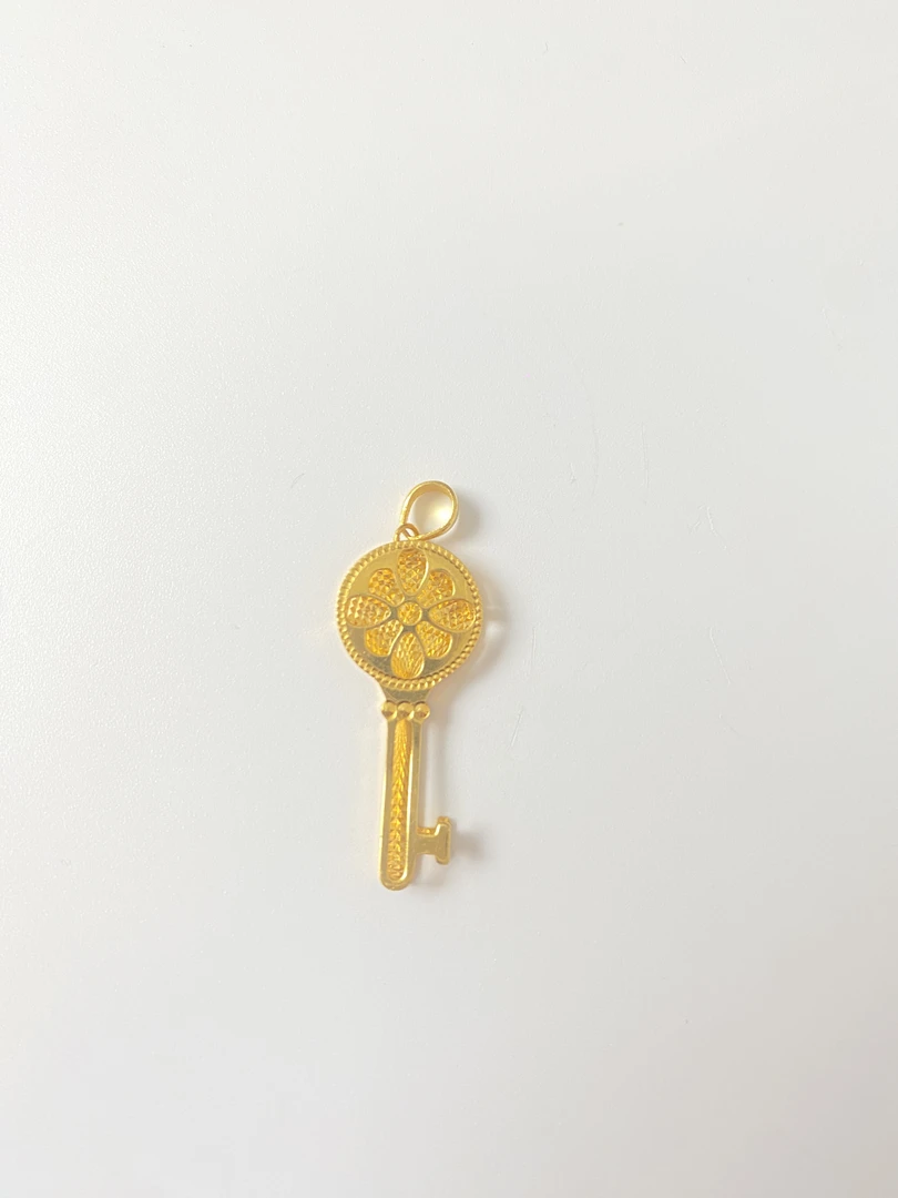 足金999 立体镂空钥匙