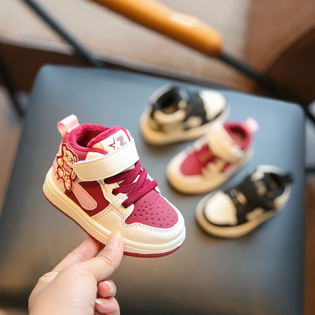 宝宝秋季鞋子学步鞋女宝宝小童高帮运动鞋1一2-3岁男童婴儿软底鞋