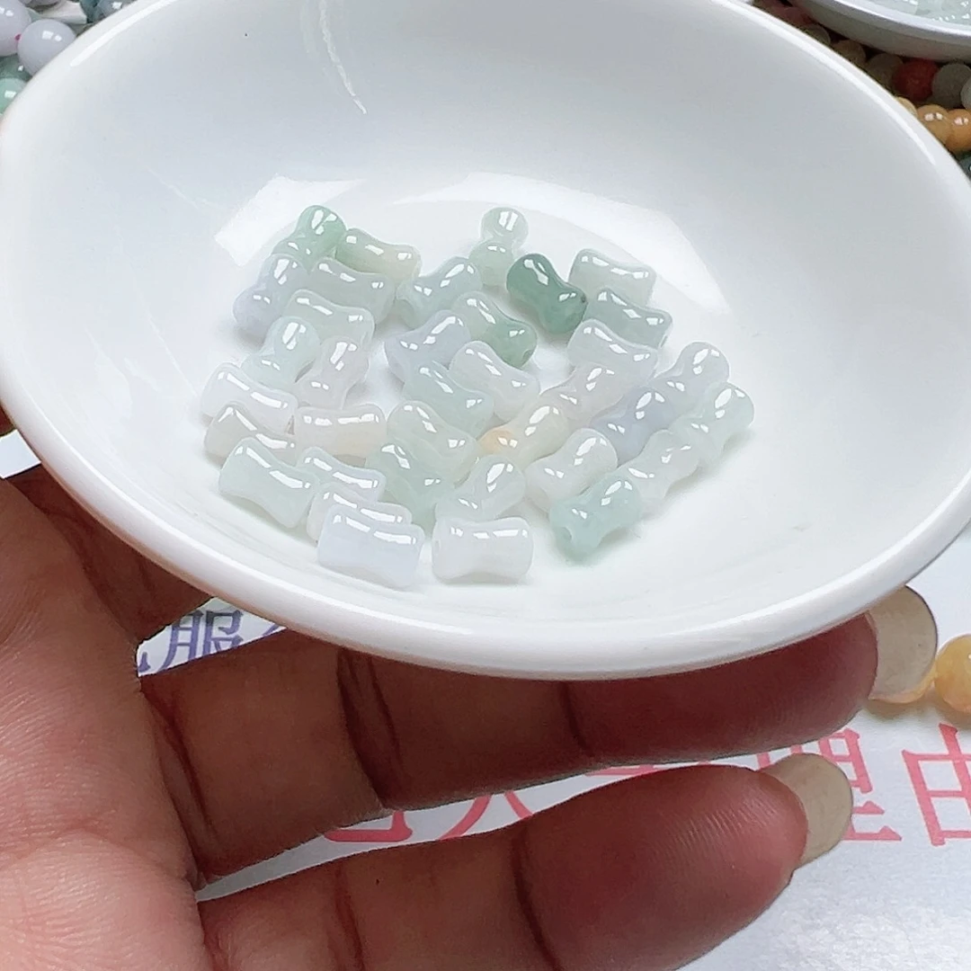 翡翠散珠想***了散珠吊坠货主老华