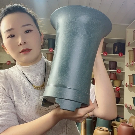 紫砂花盆风*扬32束腰豆青两个