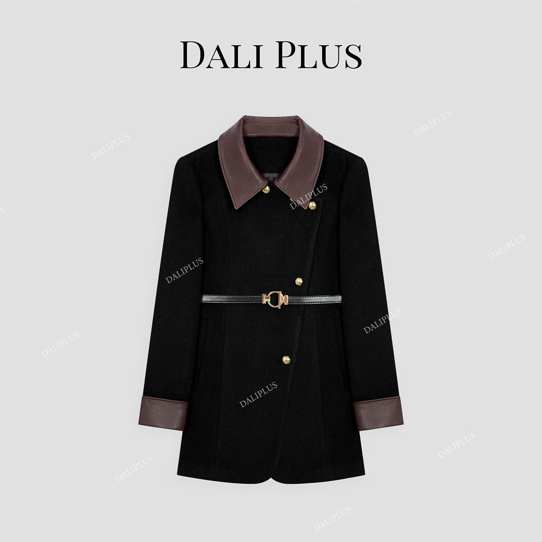 DALI PLUS设计感法式斜门襟金扣翻领拼皮毛呢大衣外套-D4CH0085