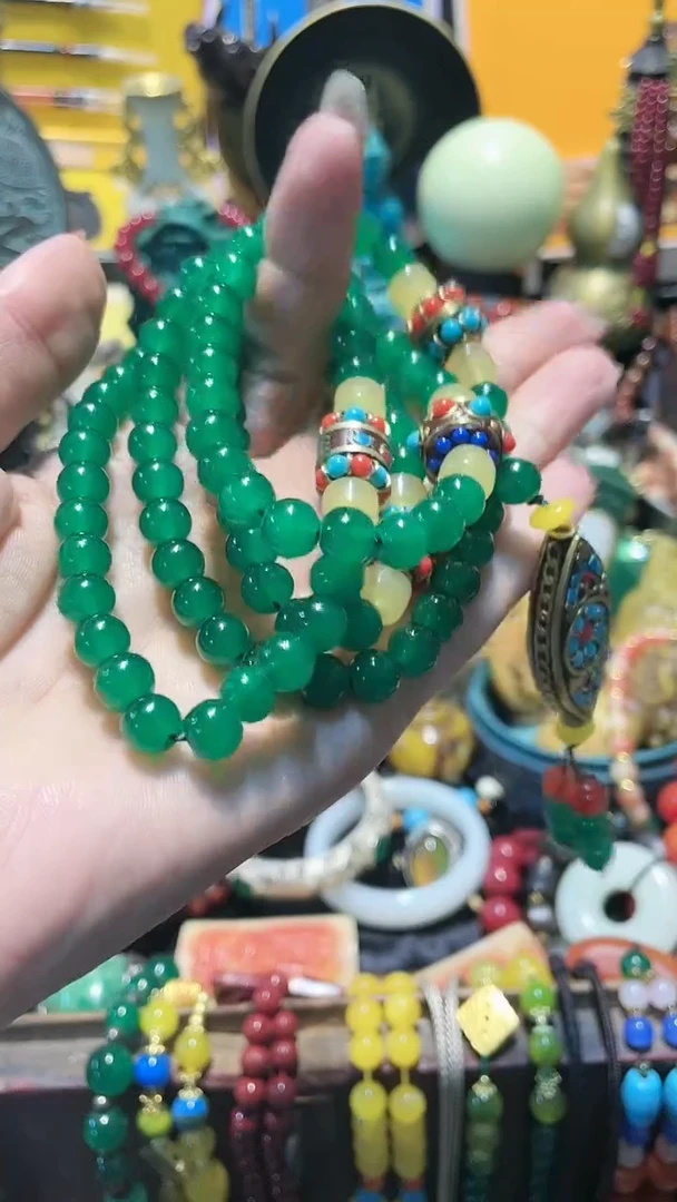 【闪购商品】翡翠颈饰未镶嵌