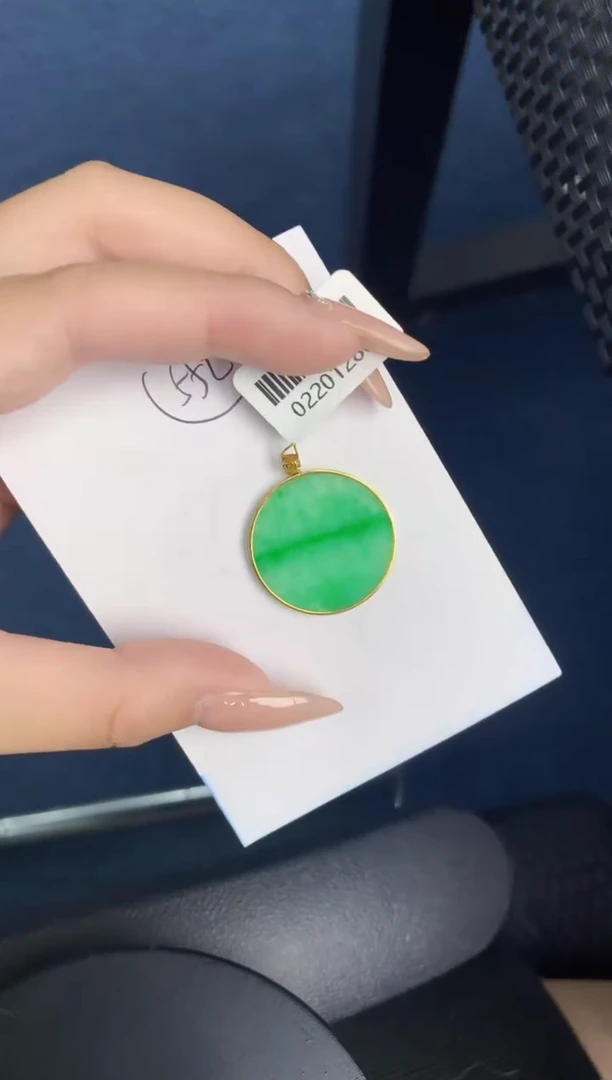 【闪购商品】翡翠颈饰18K金镶嵌00000000000