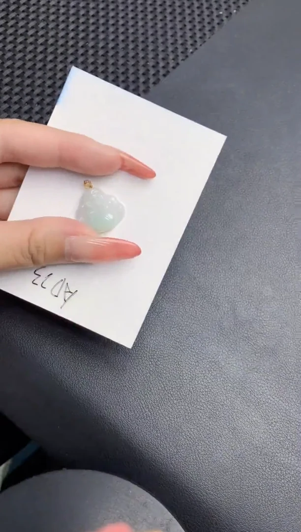 【闪购商品】翡翠颈饰18K金镶嵌000000000