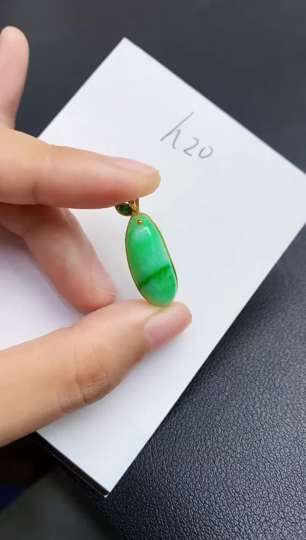 【闪购商品】翡翠颈饰18K金镶嵌00000000000000000000