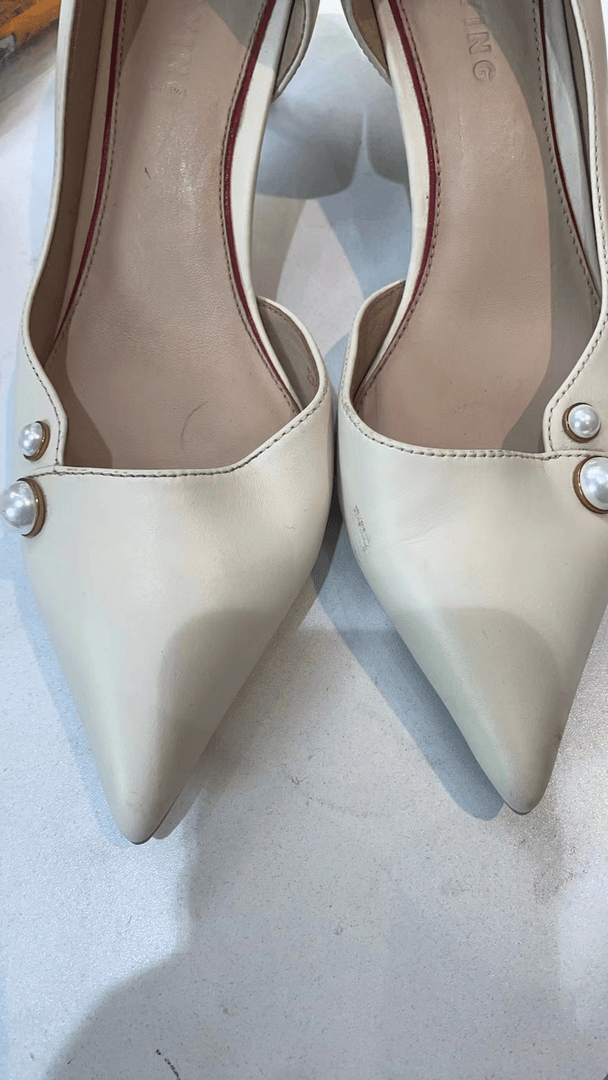 [富贵] 休闲 尖头半托凉鞋 两色 半包 短跟 EAIPLXL03