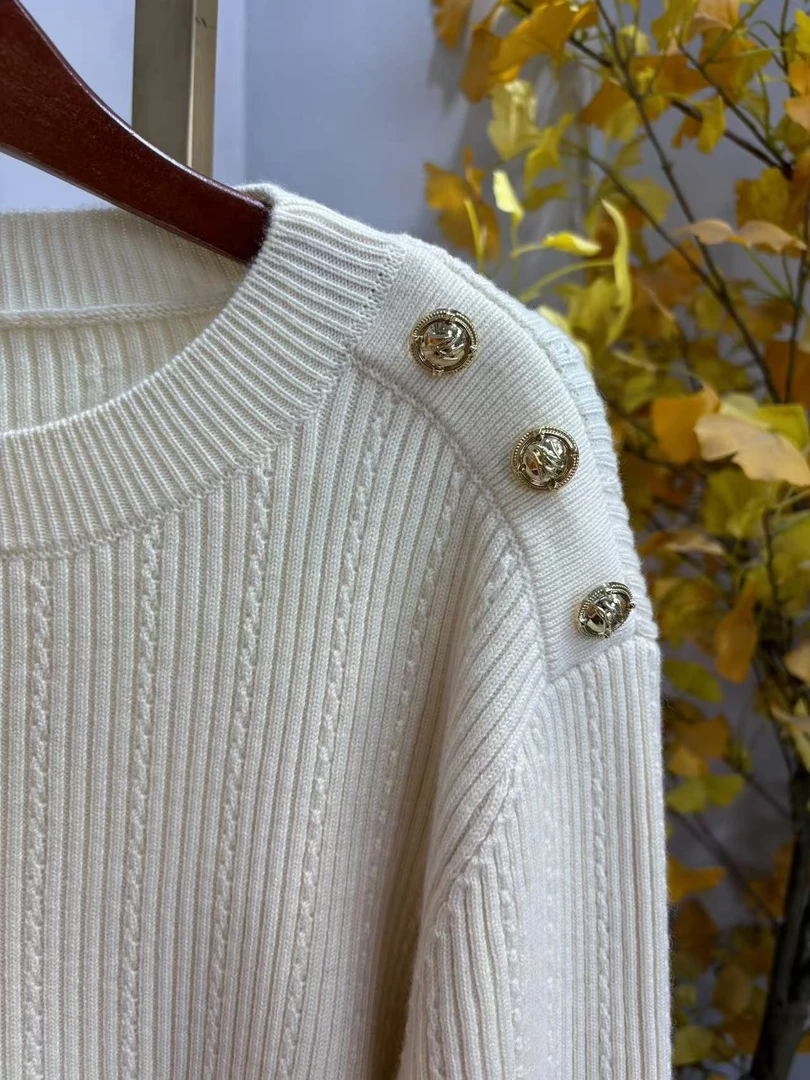 [十一] 时尚女装秋冬季套头圆领纽扣毛衣 ZK138