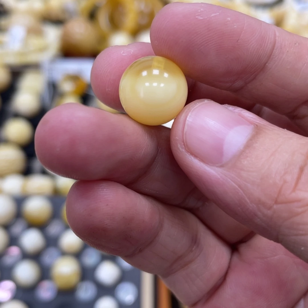 琥珀珠宝奇石未镶嵌13.1mm