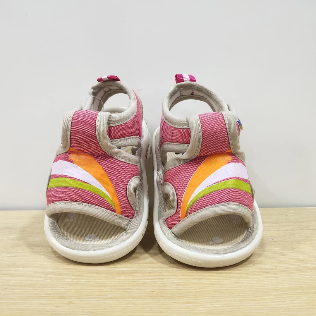 1791 足勇叫叫 儿童凉鞋